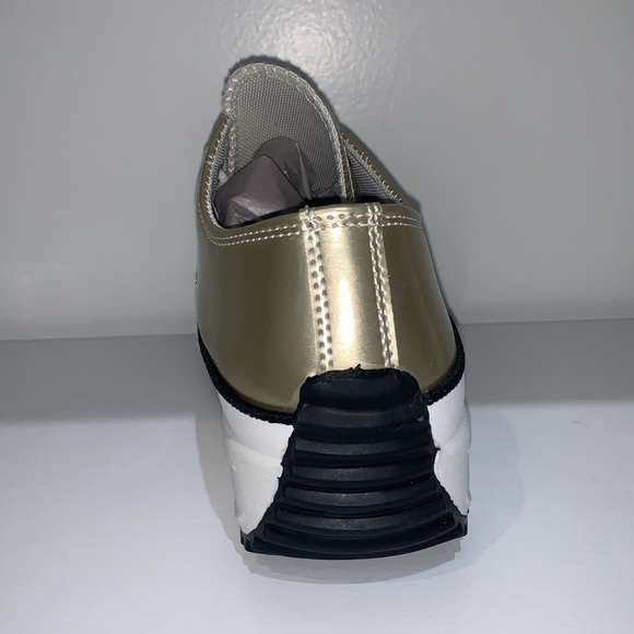 GOLD METALLIC LOW TOP SENAKERS - Picture 5 of 5